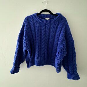 BLUE CHUNKY KNIT SWEATER